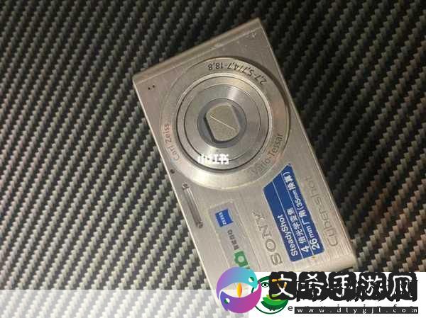 索尼w320-1.-索尼W320：探索极致拍照体验的全新旅程！