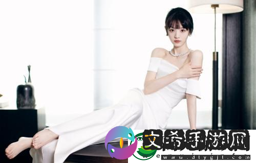 黄瓜香蕉草莓18岁可以做吗：意想不到的答案，惊爆网络!
