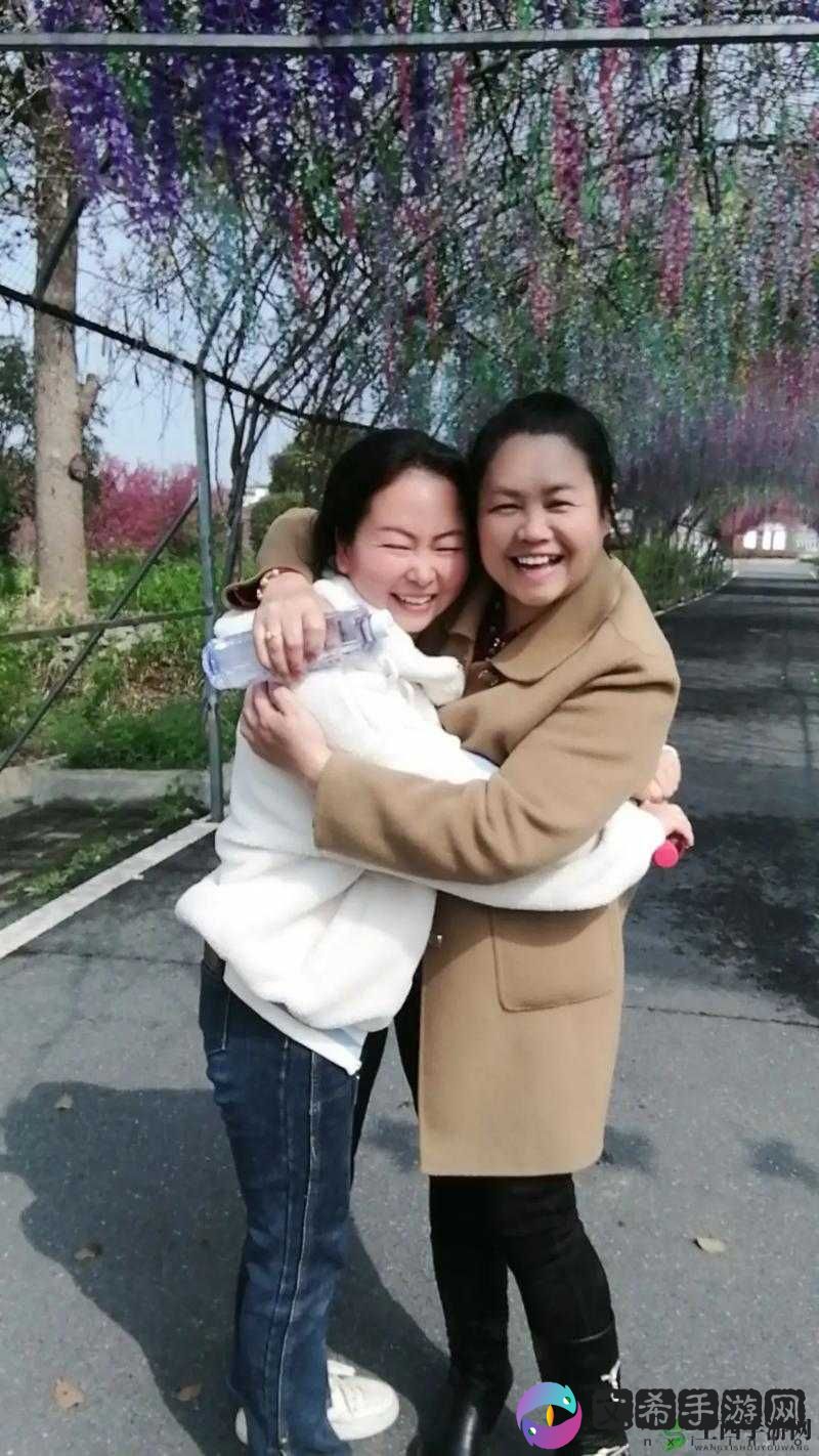 隔壁妹妹的成长故事:充满欢笑与泪水的青春之旅