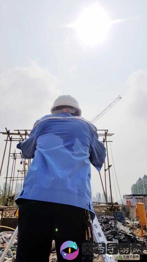 维修工人的绝遇:坚守岗位背后的酸甜苦辣与不屈精神