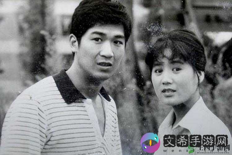 离婚后与父亲同床：尴尬的选择与情感挣扎