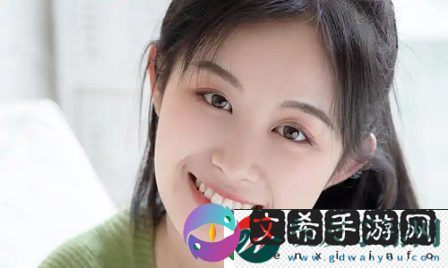 草莓香蕉榴莲丝瓜18岁可以吃吗：四种水果蔬菜的奇妙搭配与注意事项