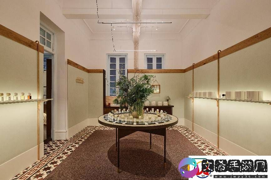观夏广州首店进驻百年逵园