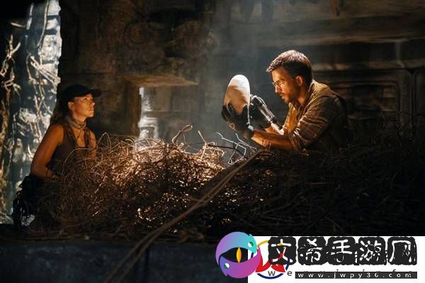 侏罗纪世界4新剧照曝光！寡姐领衔