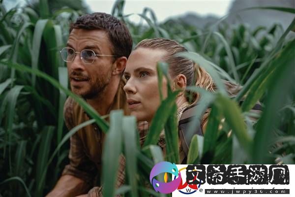 侏罗纪世界4新剧照曝光！寡姐领衔