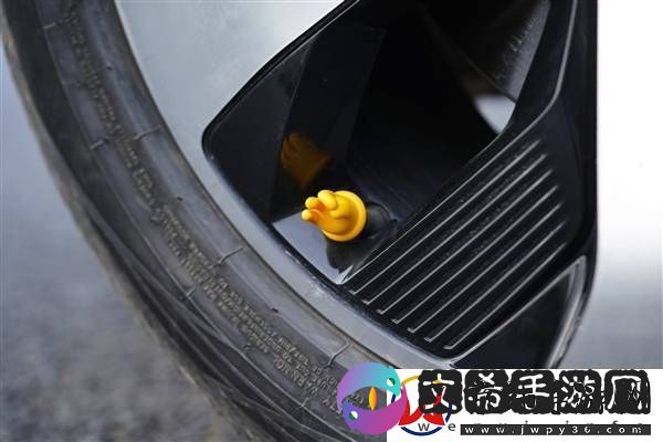 小米汽车新年福利