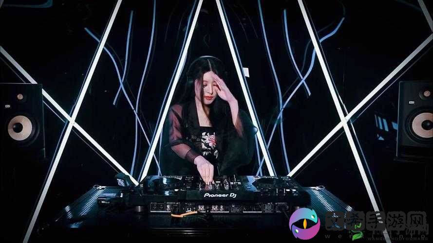 老板娘越来越漂亮 Dj 女歌曲超嗨现场